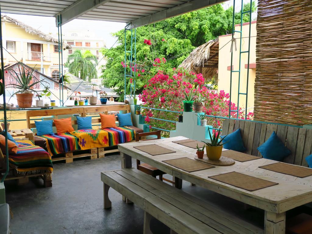בוקה צ'יקה Eco Hotel Club Rolling Stone מראה חיצוני תמונה